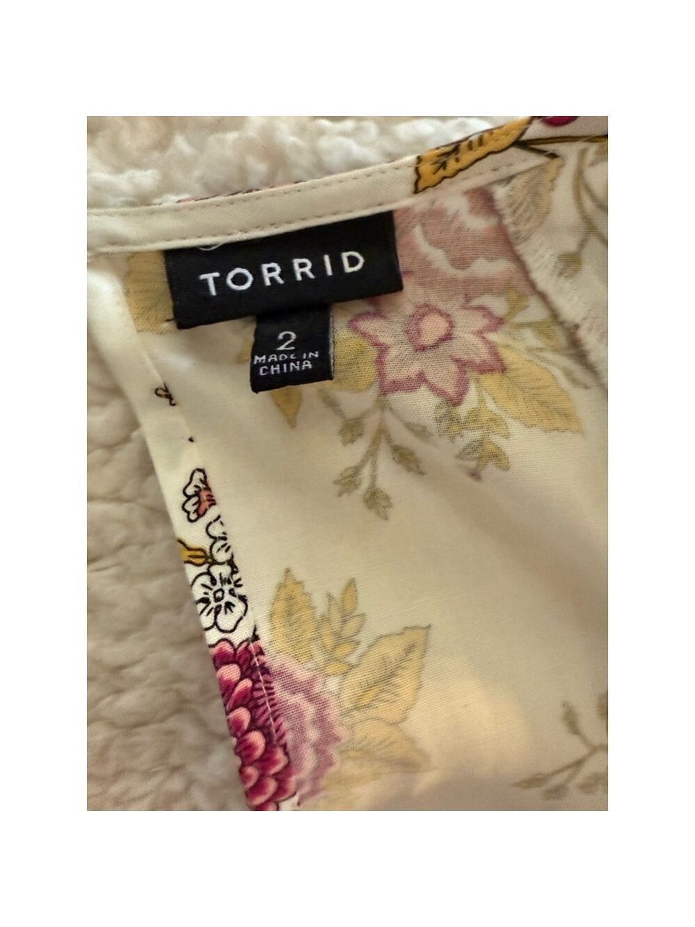 Torrid Multi-Color Floral Print Challis Caplet Skater Dress 2X - Picture 4 of 9